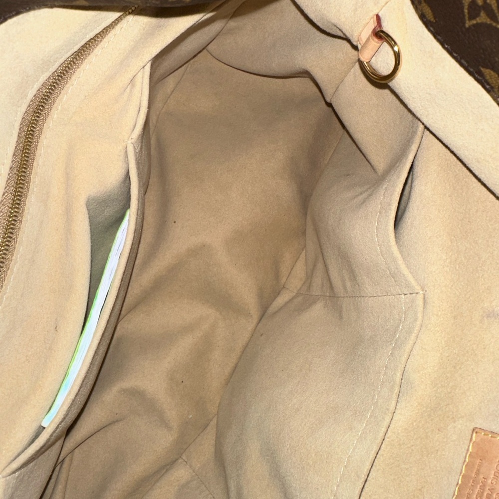 Louis Vuitton Artsy MM - Picture 11 of 15